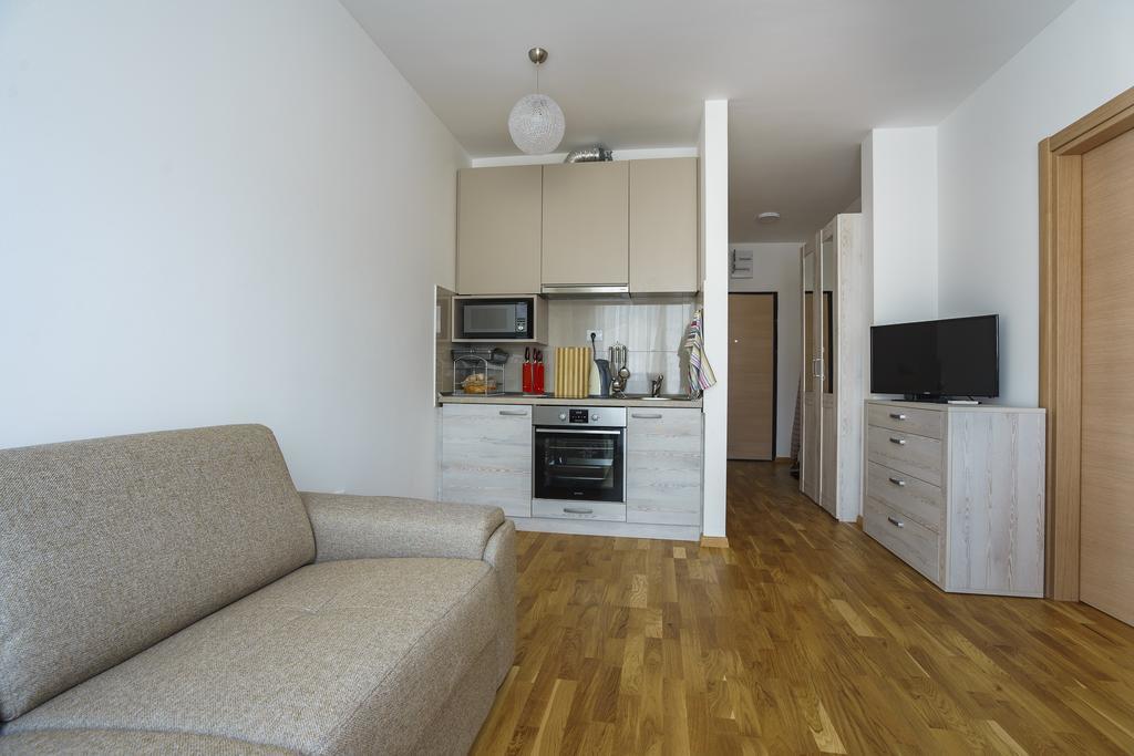 Apartments Lora Bokeljske Brigade Будва Екстериор снимка